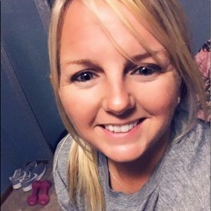 Meet your Posher, Christa